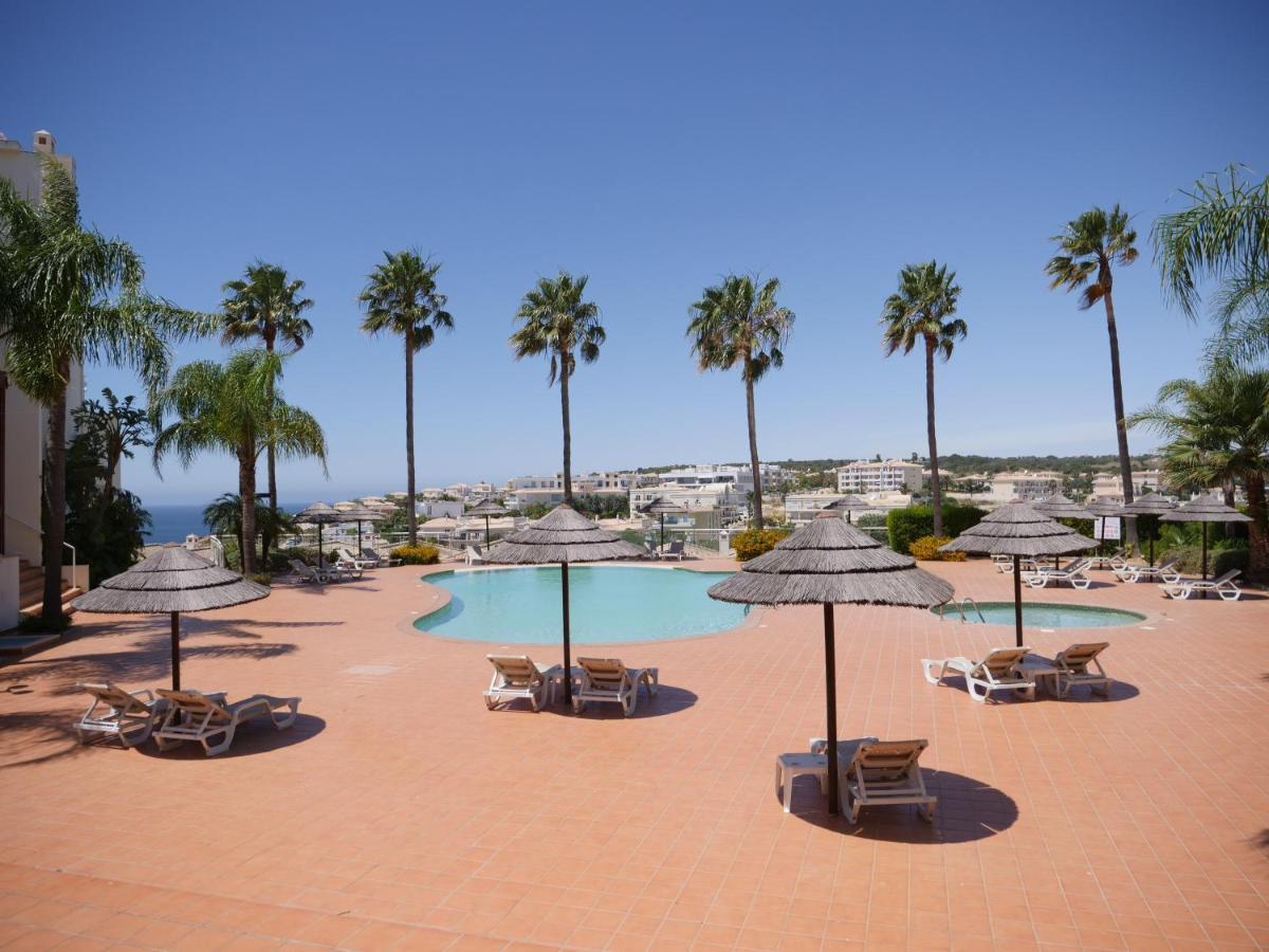 Large Penthouse Near Porto De Mos Beach With Magnificent Views In لاغوس المظهر الخارجي الصورة