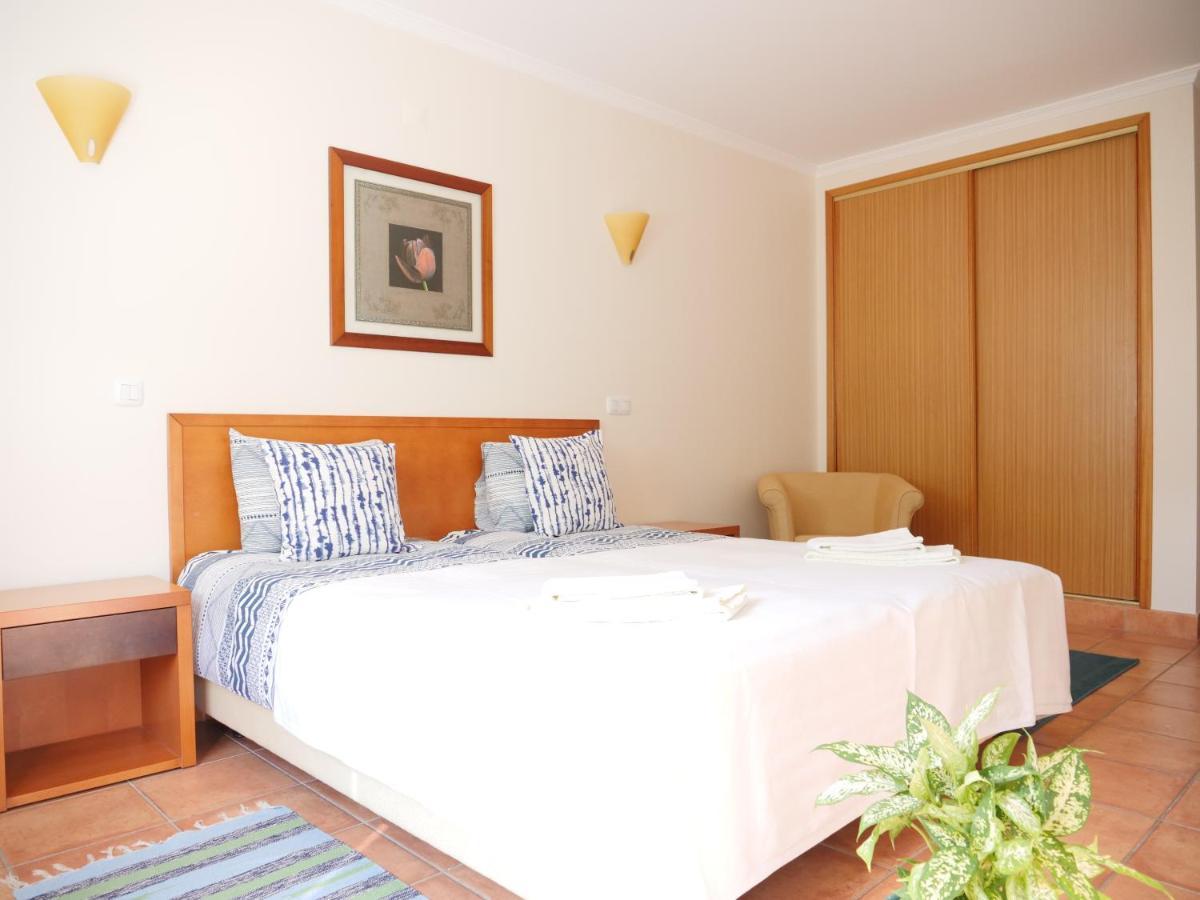 Large Penthouse Near Porto De Mos Beach With Magnificent Views In لاغوس المظهر الخارجي الصورة