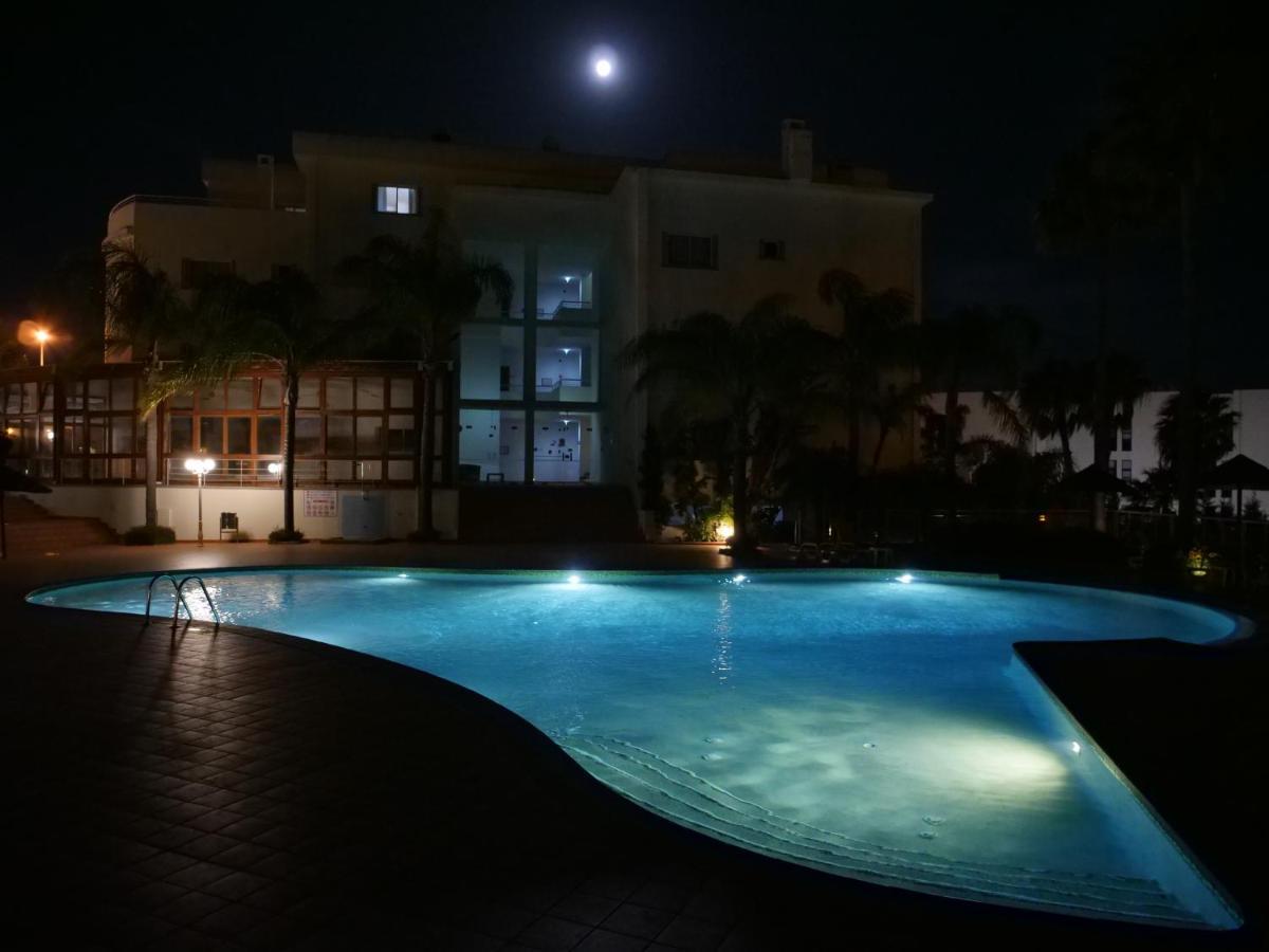Large Penthouse Near Porto De Mos Beach With Magnificent Views In لاغوس المظهر الخارجي الصورة