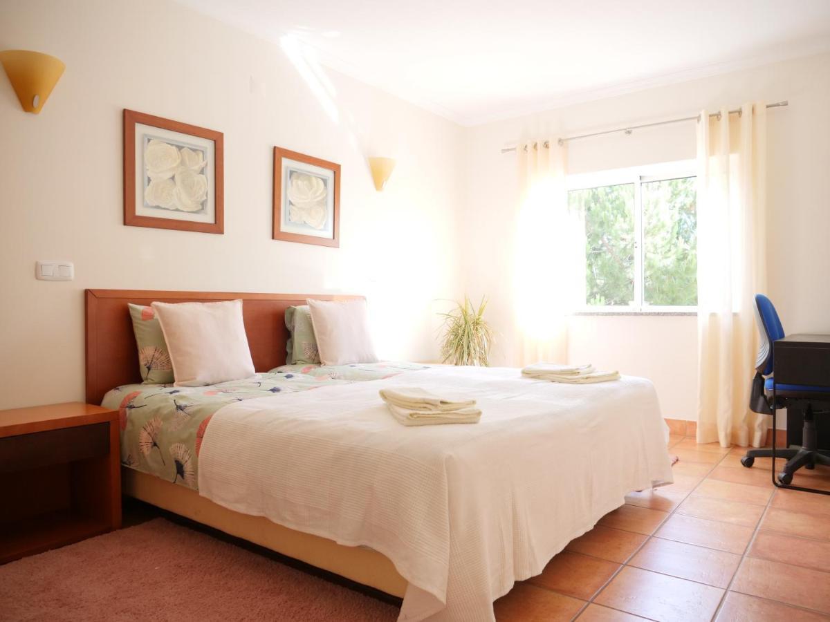 Large Penthouse Near Porto De Mos Beach With Magnificent Views In لاغوس المظهر الخارجي الصورة
