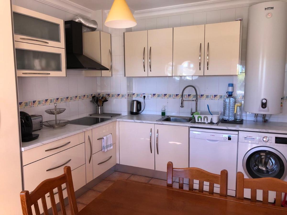 Large Penthouse Near Porto De Mos Beach With Magnificent Views In لاغوس المظهر الخارجي الصورة